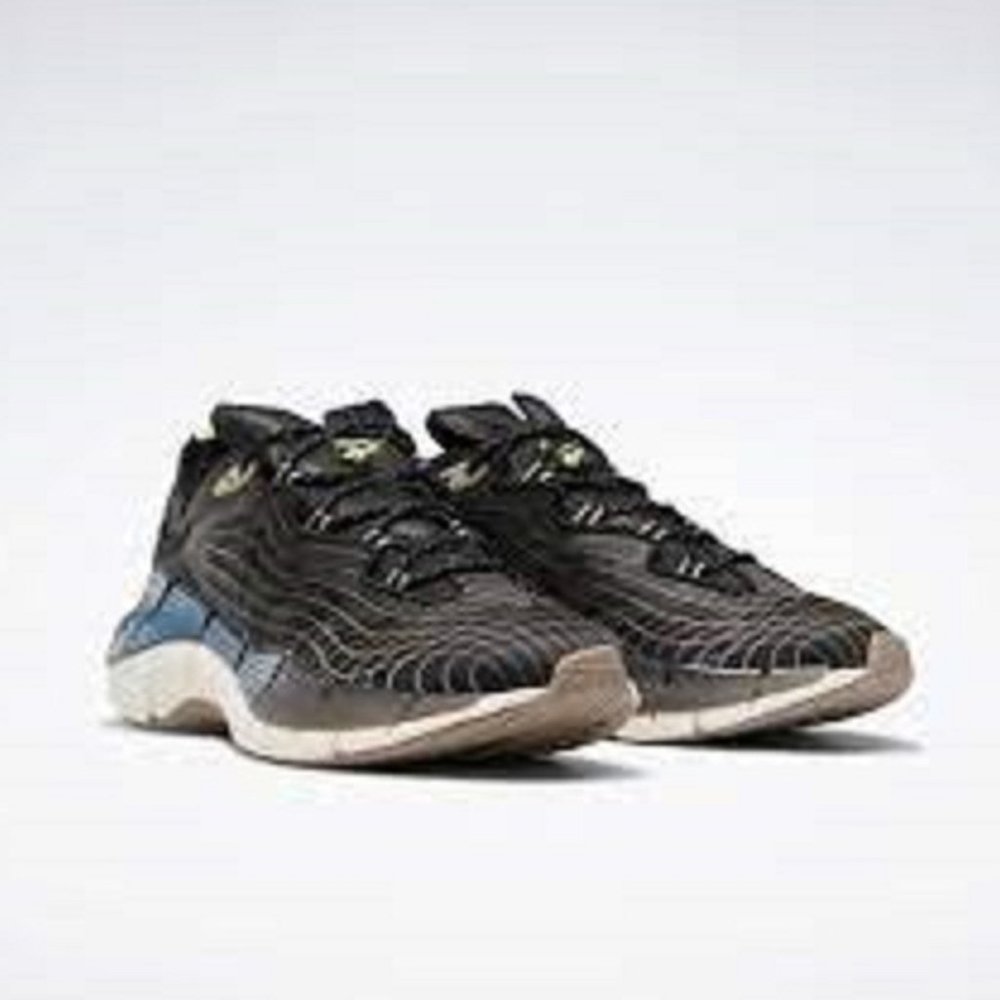 Reebok Women's Black/Atomic Pink/Mint Zig Kinetica II Sneaker H05715